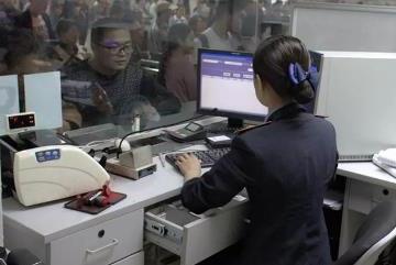 抢不到票去人工窗口能买到吗，不一定能买到(票数系统共享)